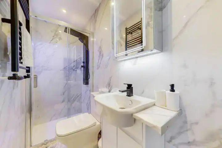 Praed Street Paddington Apartment London Exterior photo